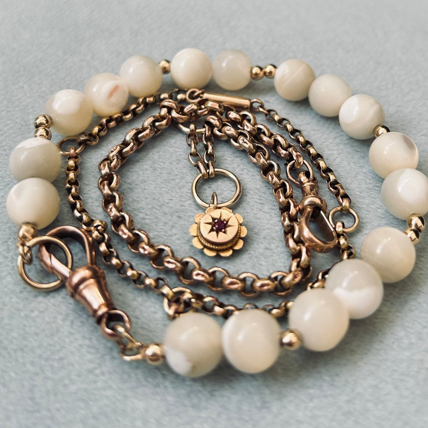 Vintage Mother of Pearl and Antique gold Bracelet