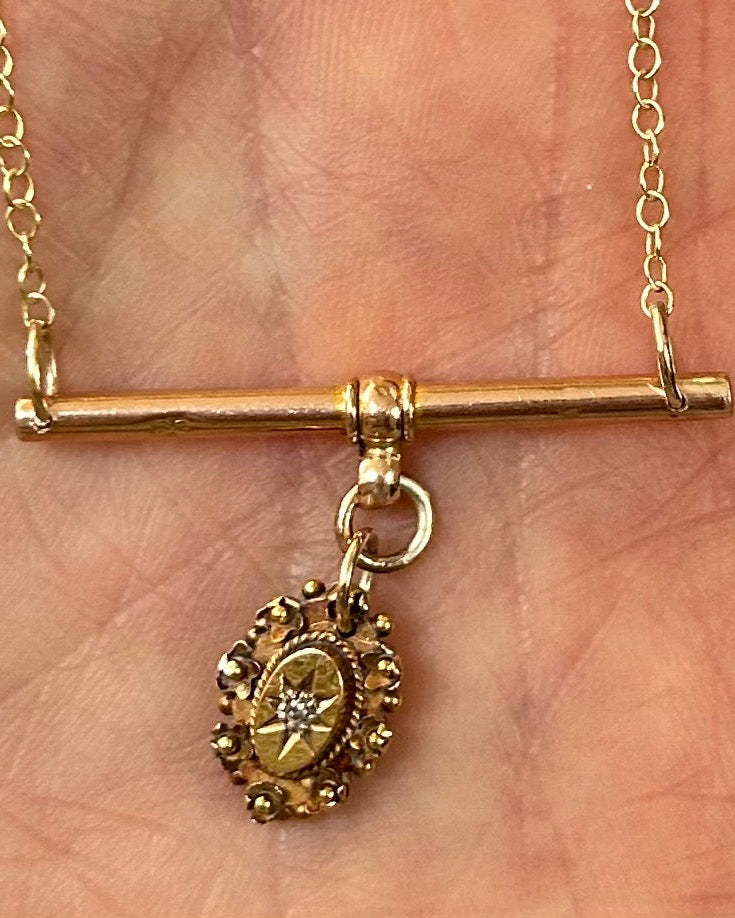 T bar & Victorian diamond pin necklace